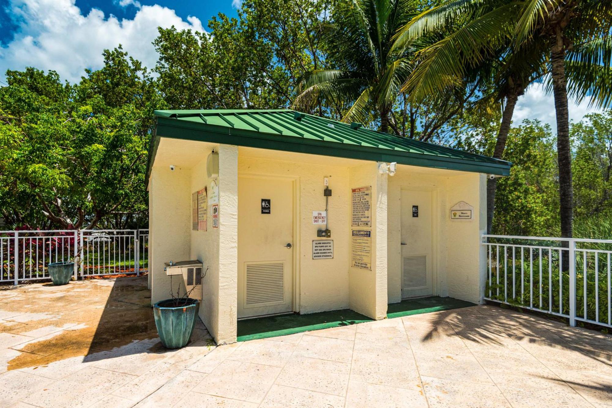 Sunrise Suites Saint Croix Suite #212 Key West Bilik gambar